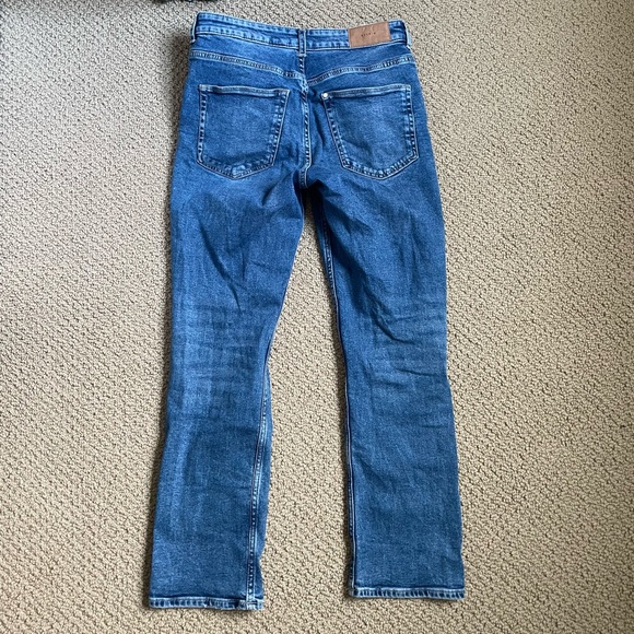 Straight high waisted jeans from H&M, size 4 - Picture 2 of 6